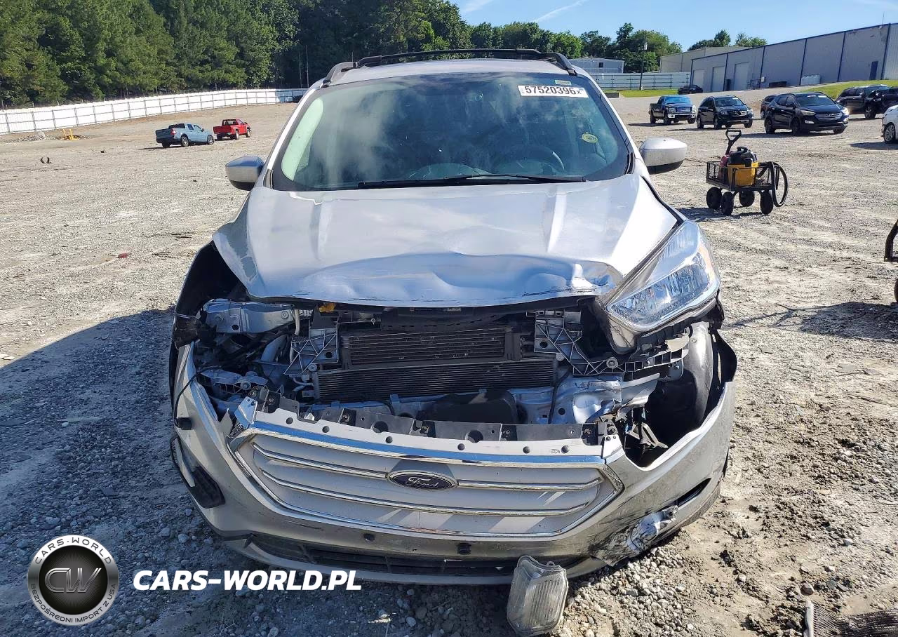 2018 Ford Escape Se VIN:1FMCU9GD1JUA87184 - 5
