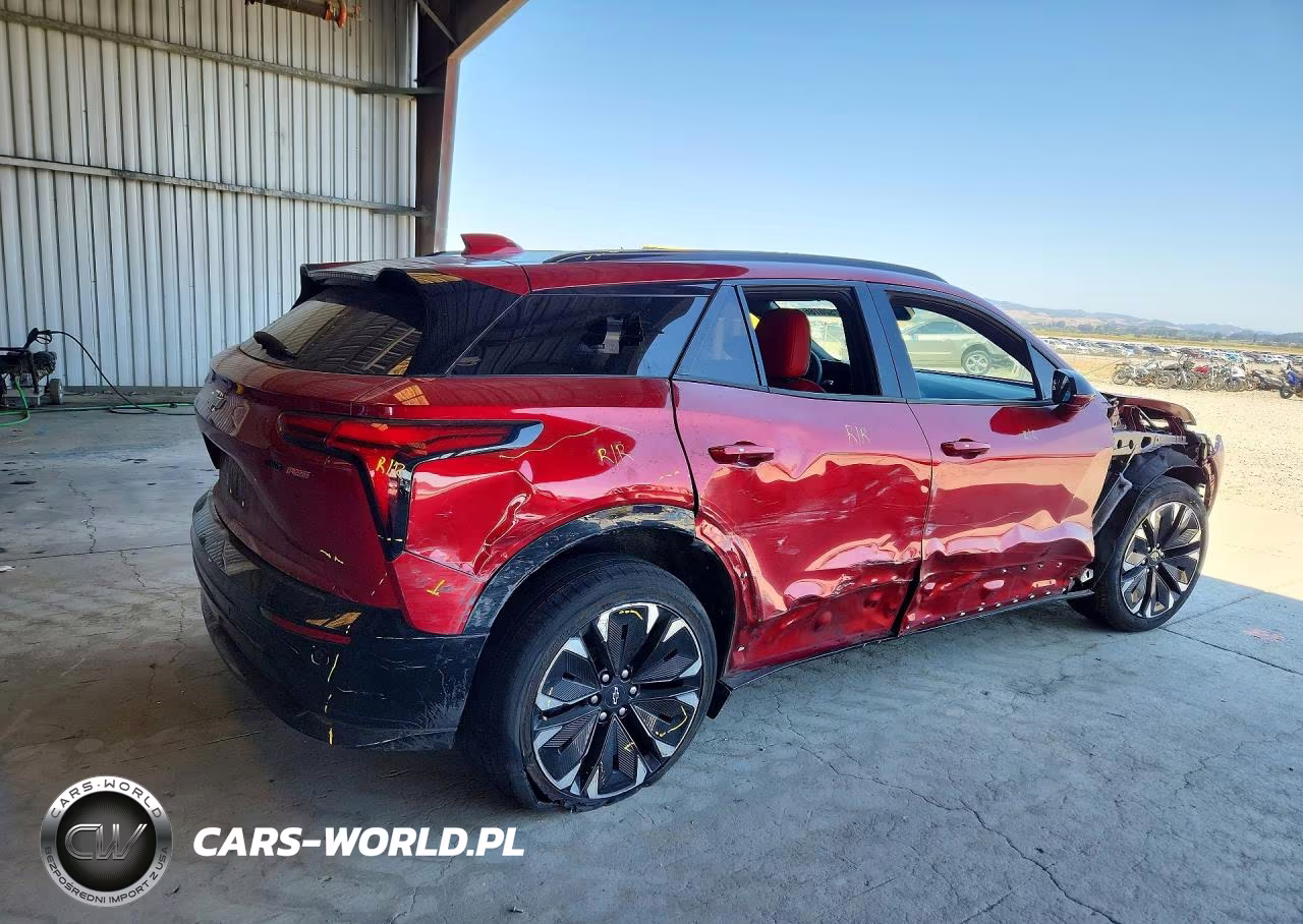 2024 Chevrolet Blazer Rs VIN:3GNKDCRJ3RS170439 - 3