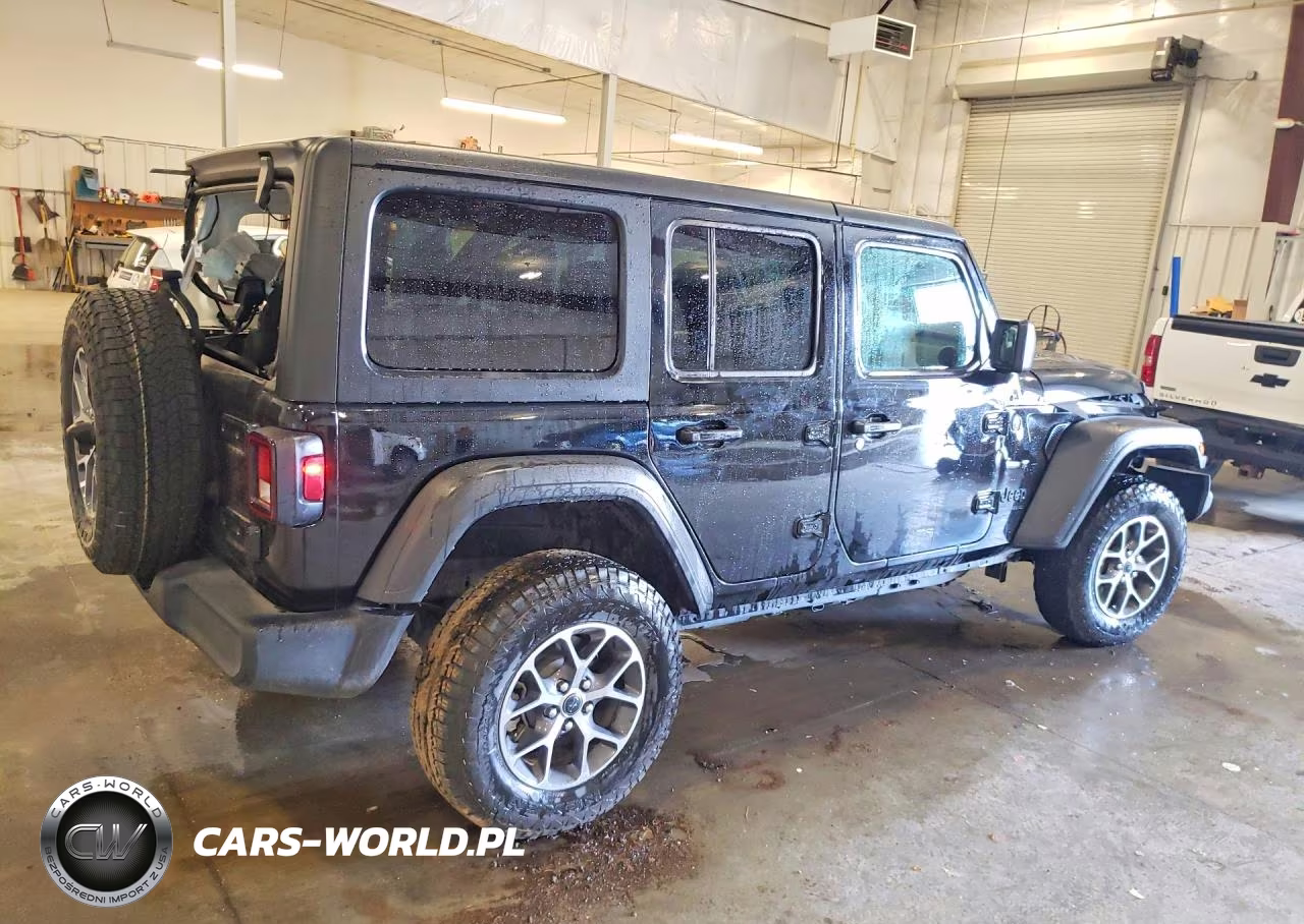 2025 Jeep Wrangler Sport VIN:1C4PJXDGXSW571135 - 3