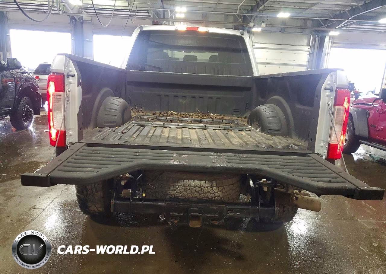 2017 Ford F250 Super Duty VIN:1FT7W2BT5HEE93317 - 6