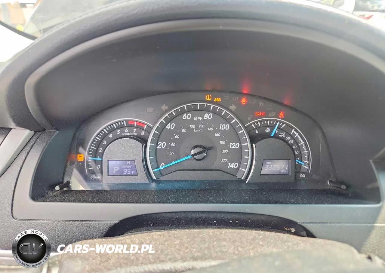 2014 Toyota Camry Le VIN:4T4BF1FK7ER430826 - 9