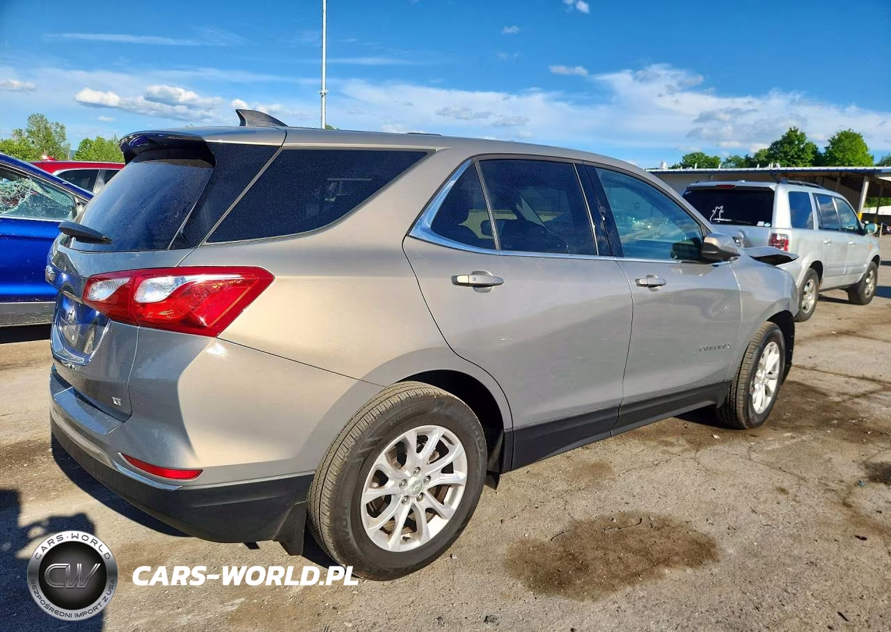 2018 Chevrolet Equinox Lt VIN:3GNAXJEV2JS649410 - 3