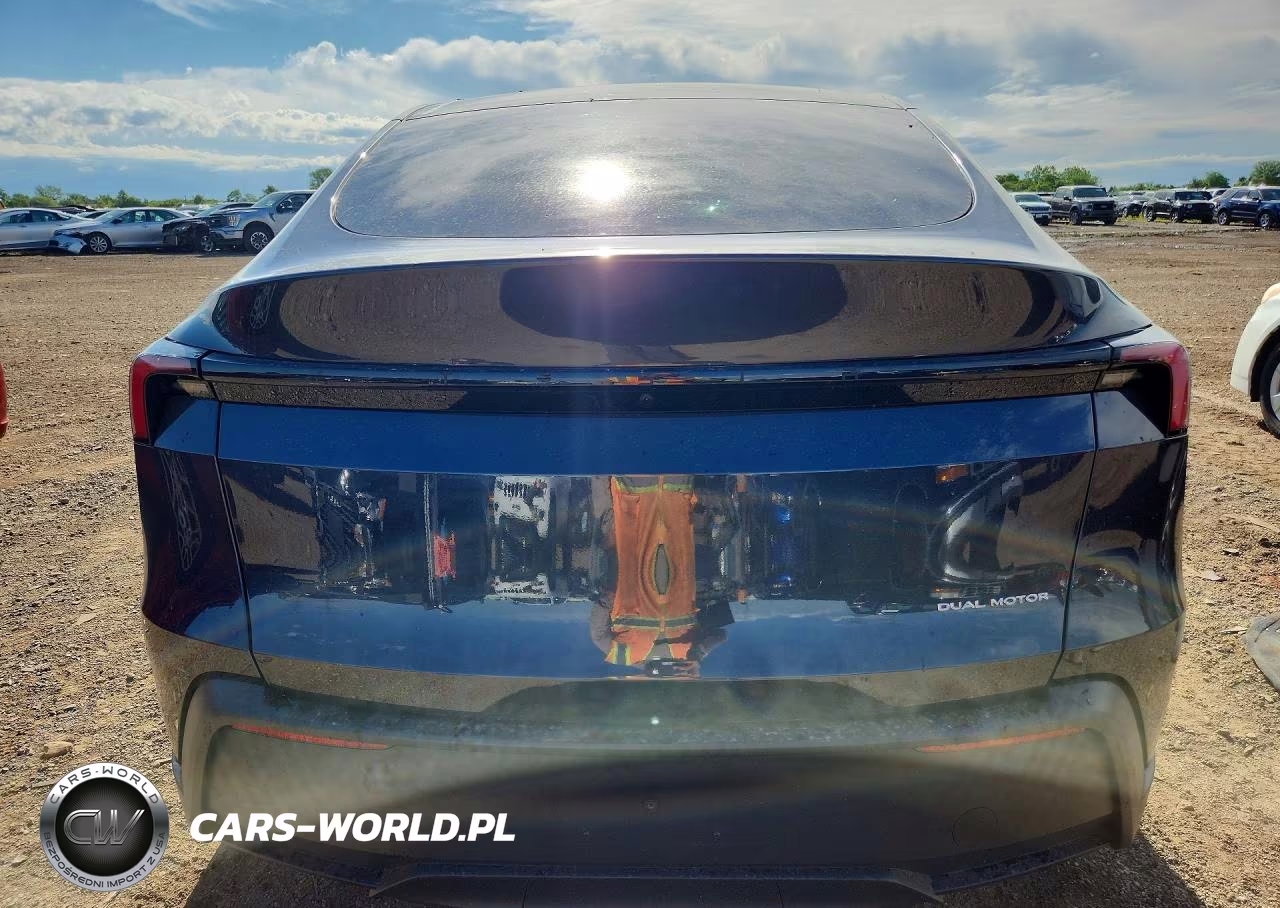 2026 Tesla Model Y VIN:7SAYGDEE2TA687109 - 6