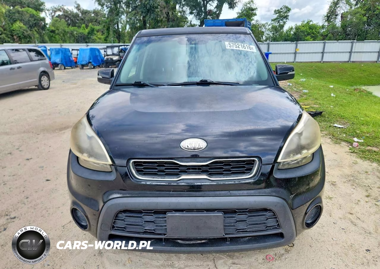 2013 Kia Soul + VIN:KNDJT2A63D7560845 - 5