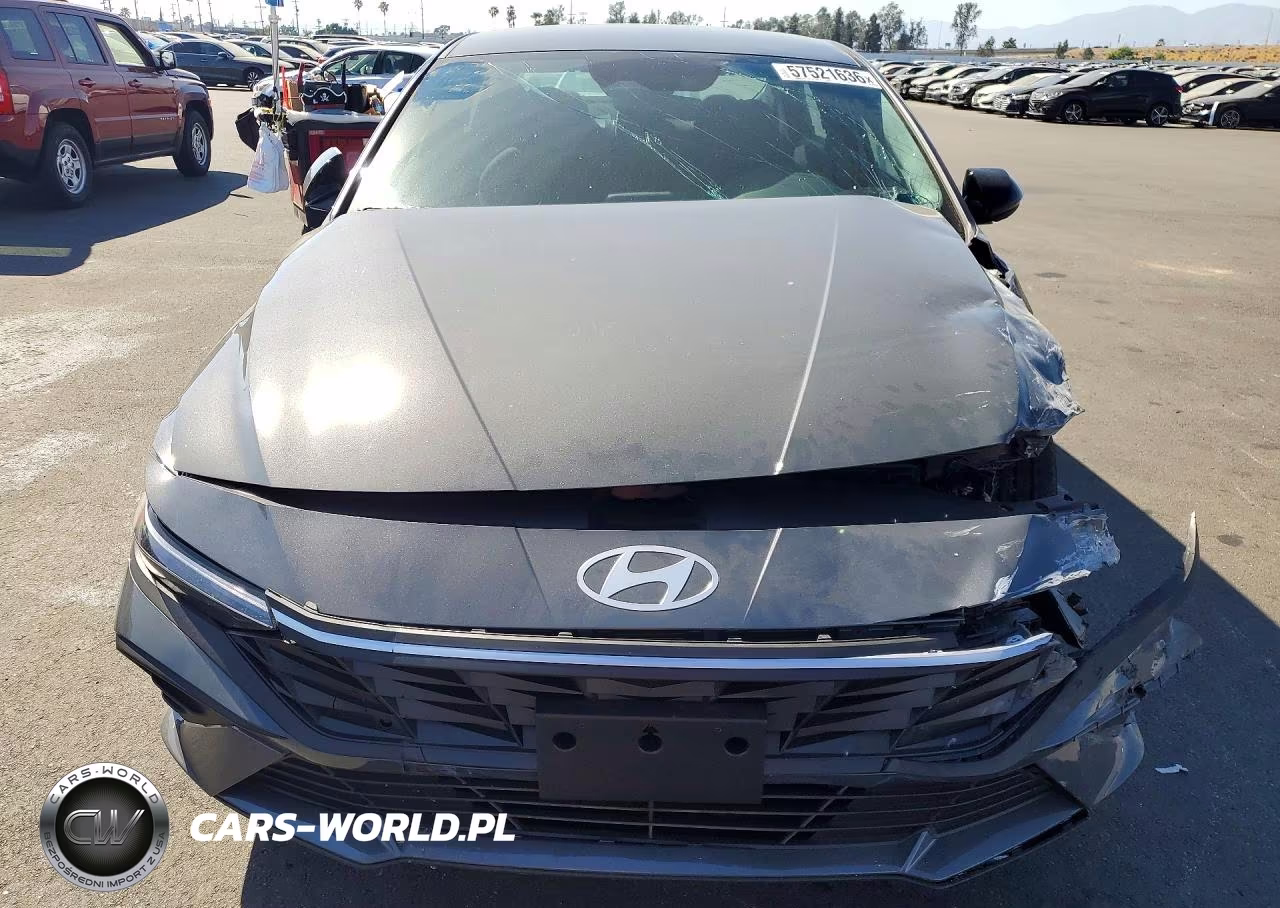 2026 Hyundai Elantra Sel Sport VIN:KMHLM4DGXTU177616 - 5