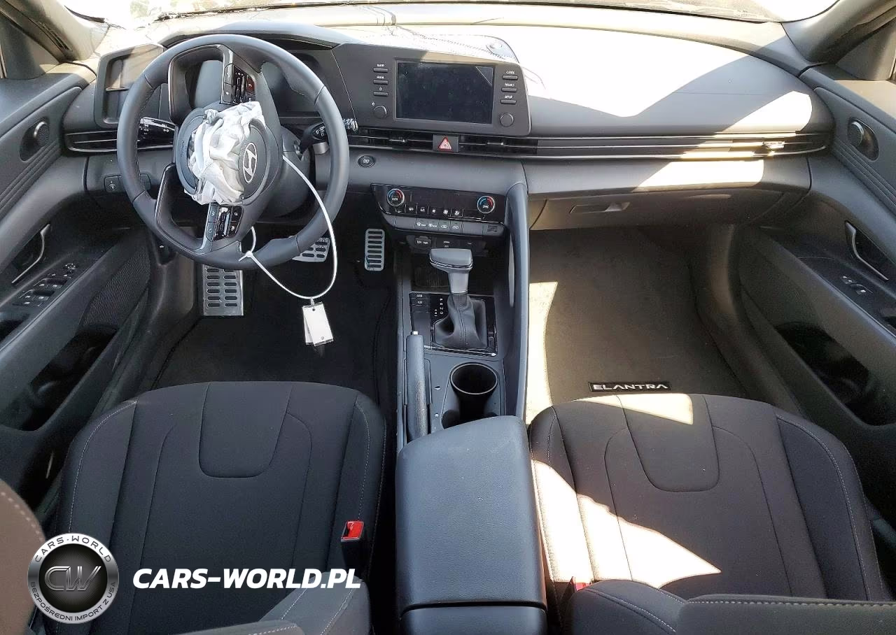 2026 Hyundai Elantra Sel Sport VIN:KMHLM4DGXTU177616 - 8