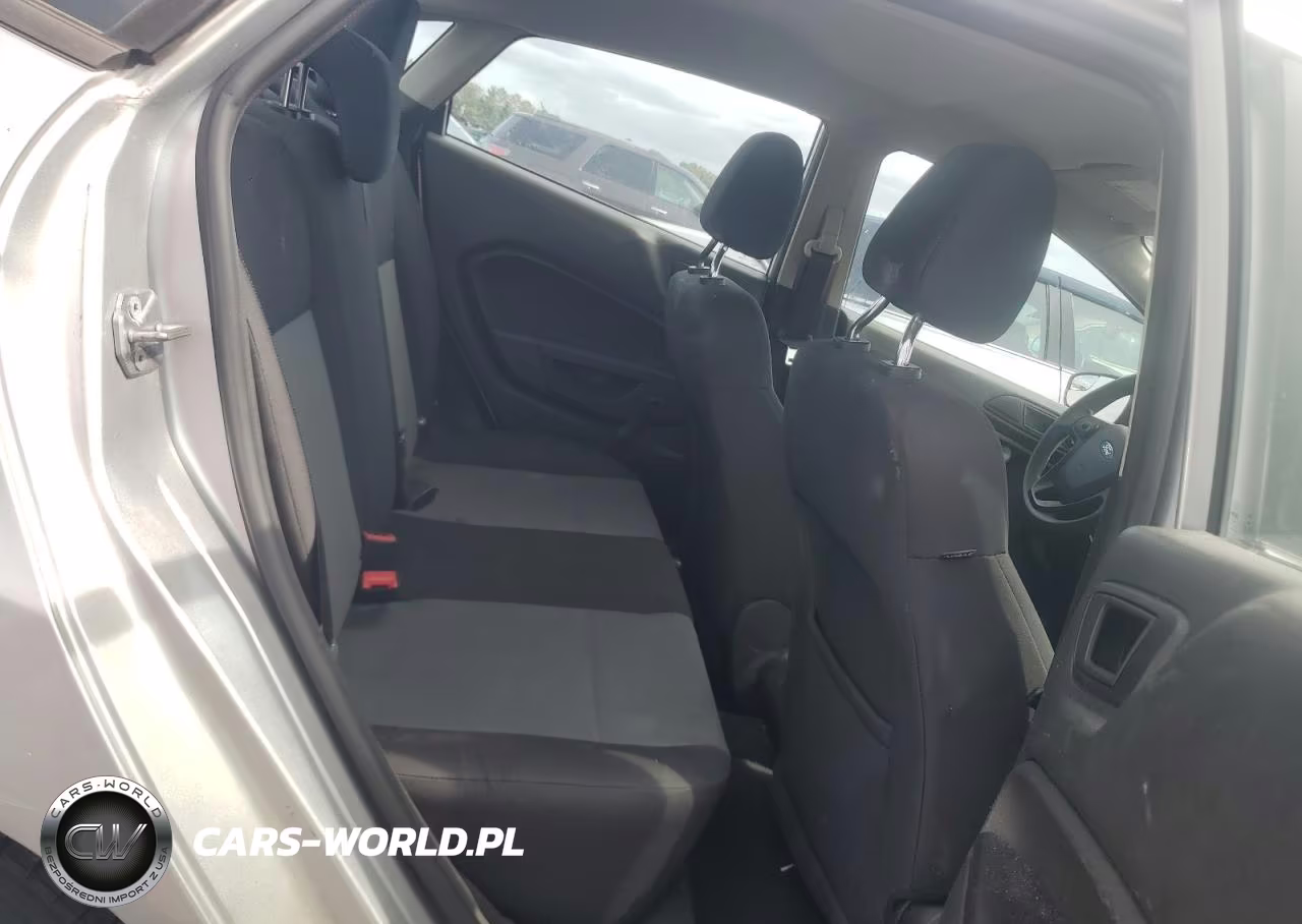 2018 Ford Fiesta S VIN:3FADP4AJ3JM135876 - 10