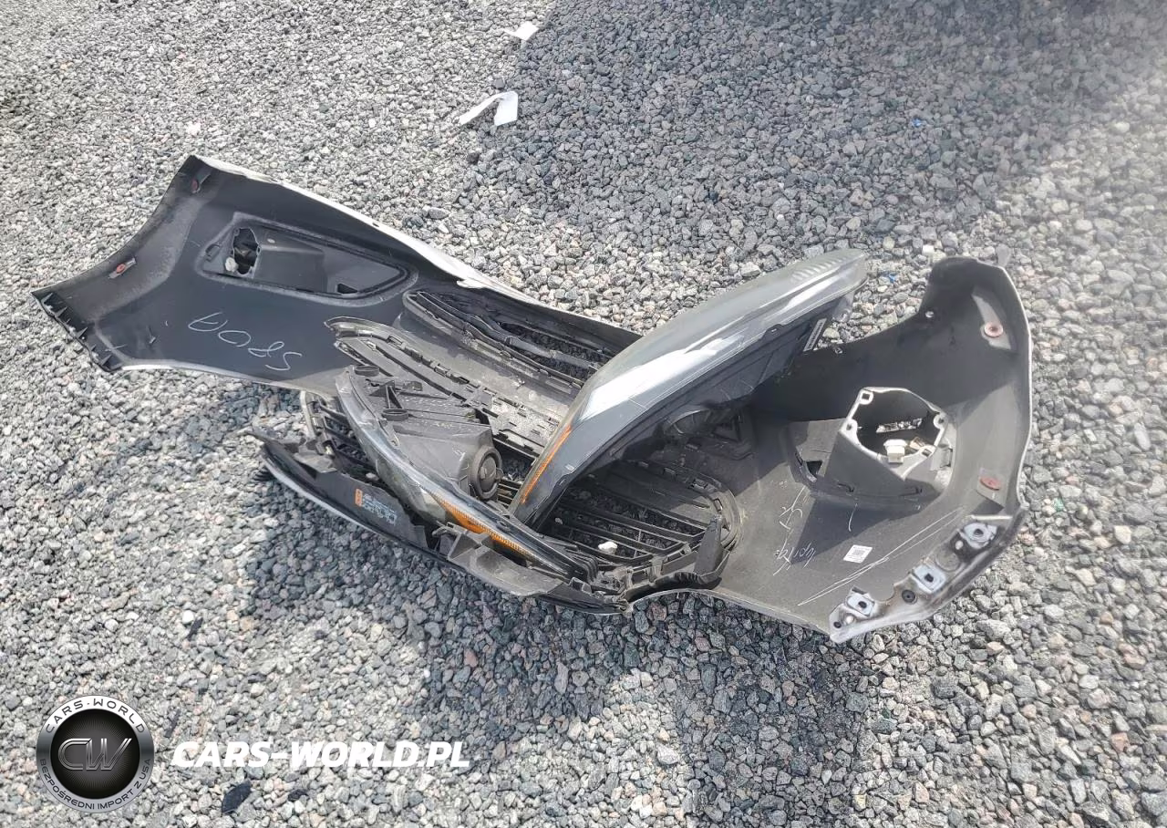 2018 Ford Fiesta S VIN:3FADP4AJ3JM135876 - 12