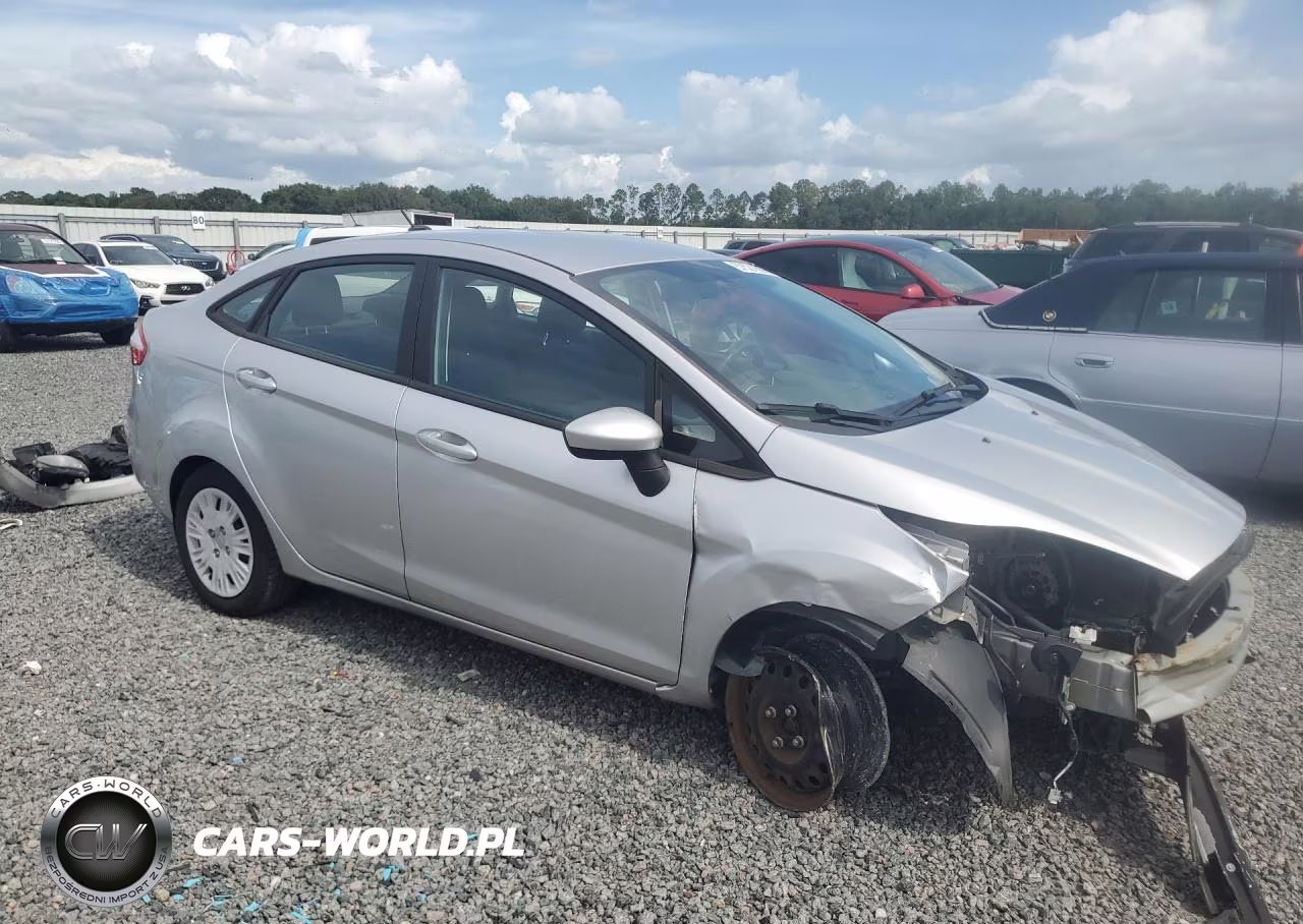 2018 Ford Fiesta S VIN:3FADP4AJ3JM135876 - 4