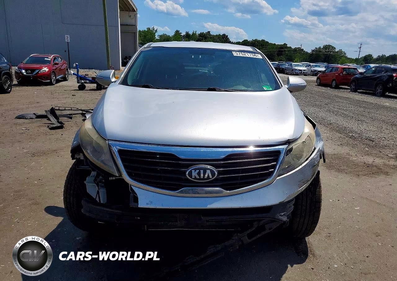 2013 Kia Sportage Lx VIN:KNDPBCA2XD7498778 - 5