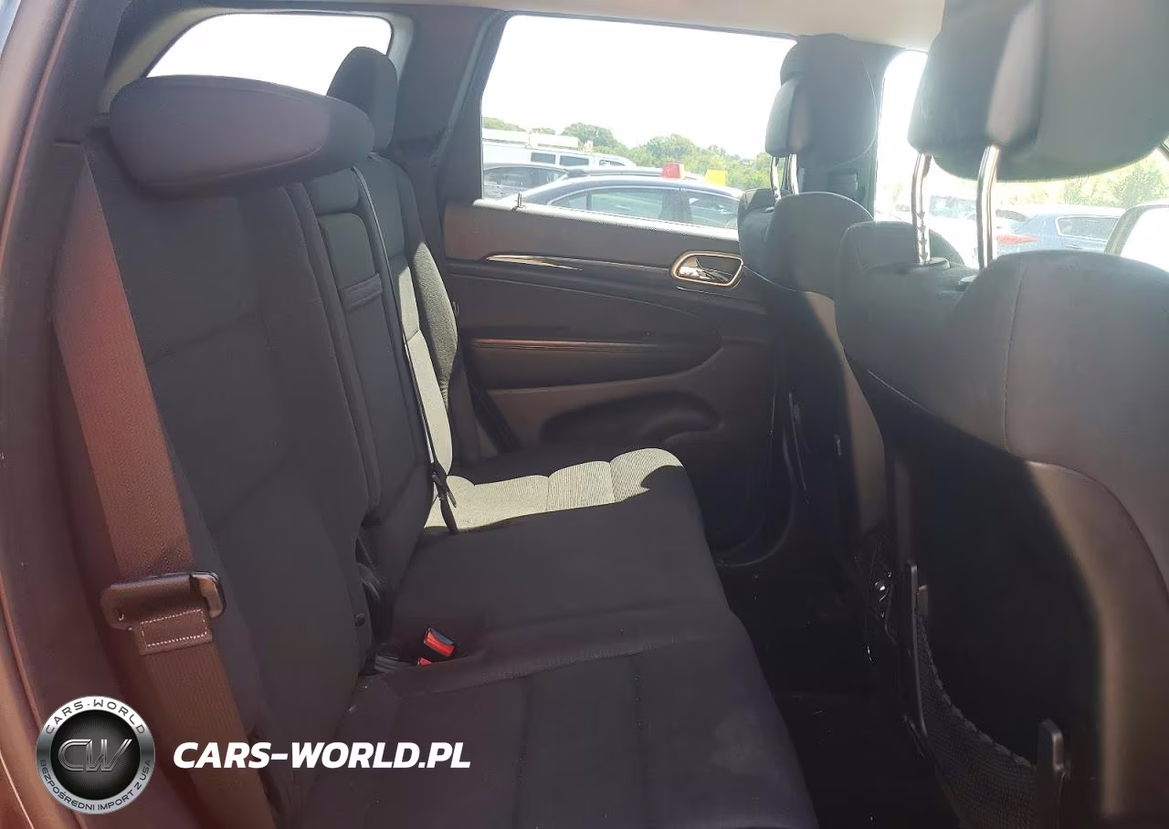 2013 Jeep Grand Cherokee Laredo VIN:1C4RJFAG4DC635956 - 11