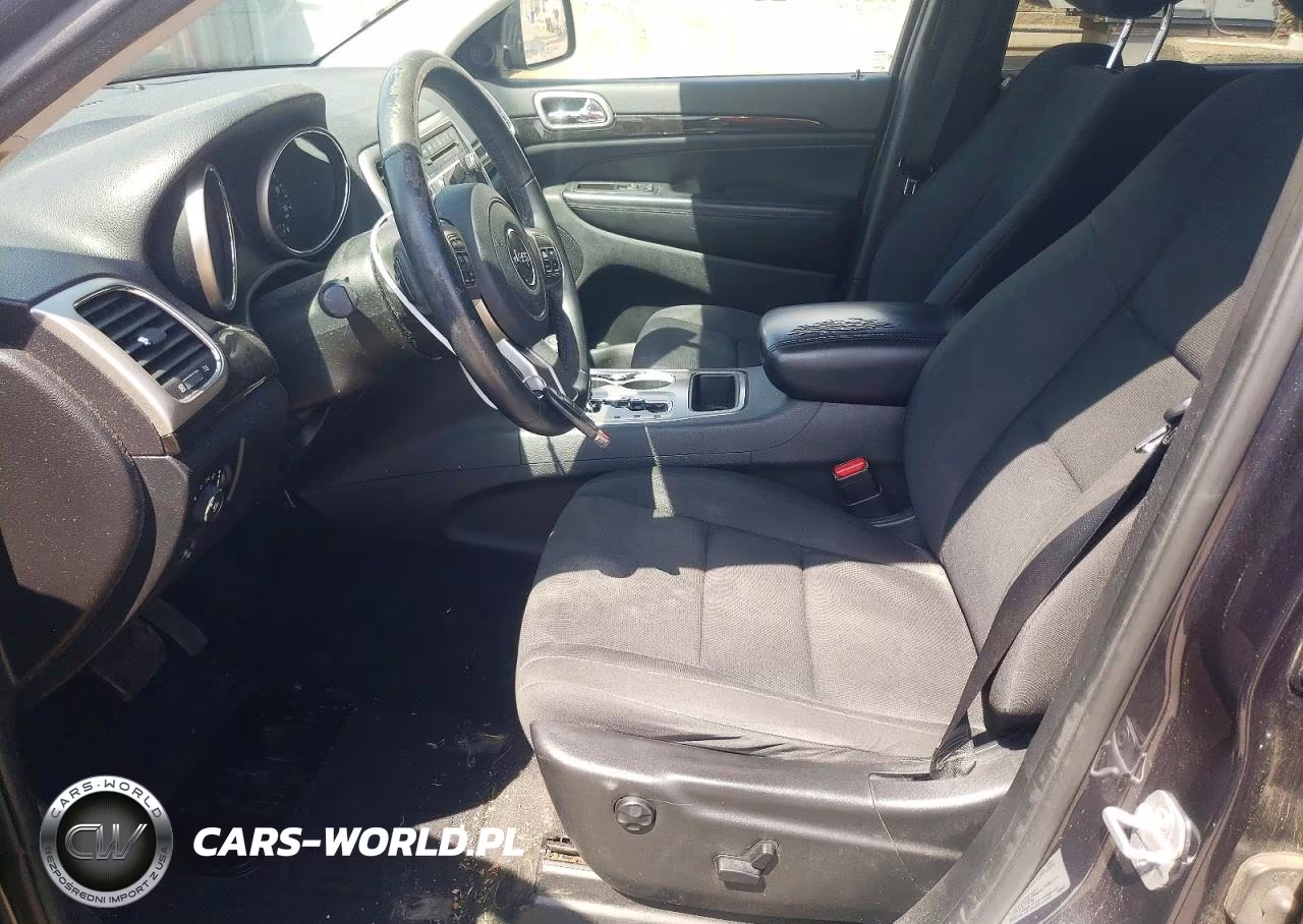 2013 Jeep Grand Cherokee Laredo VIN:1C4RJFAG4DC635956 - 7
