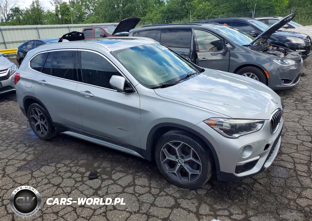 2016 BMW X1 xDrive28I VIN:WBXHT3C34G5E52411 - 4