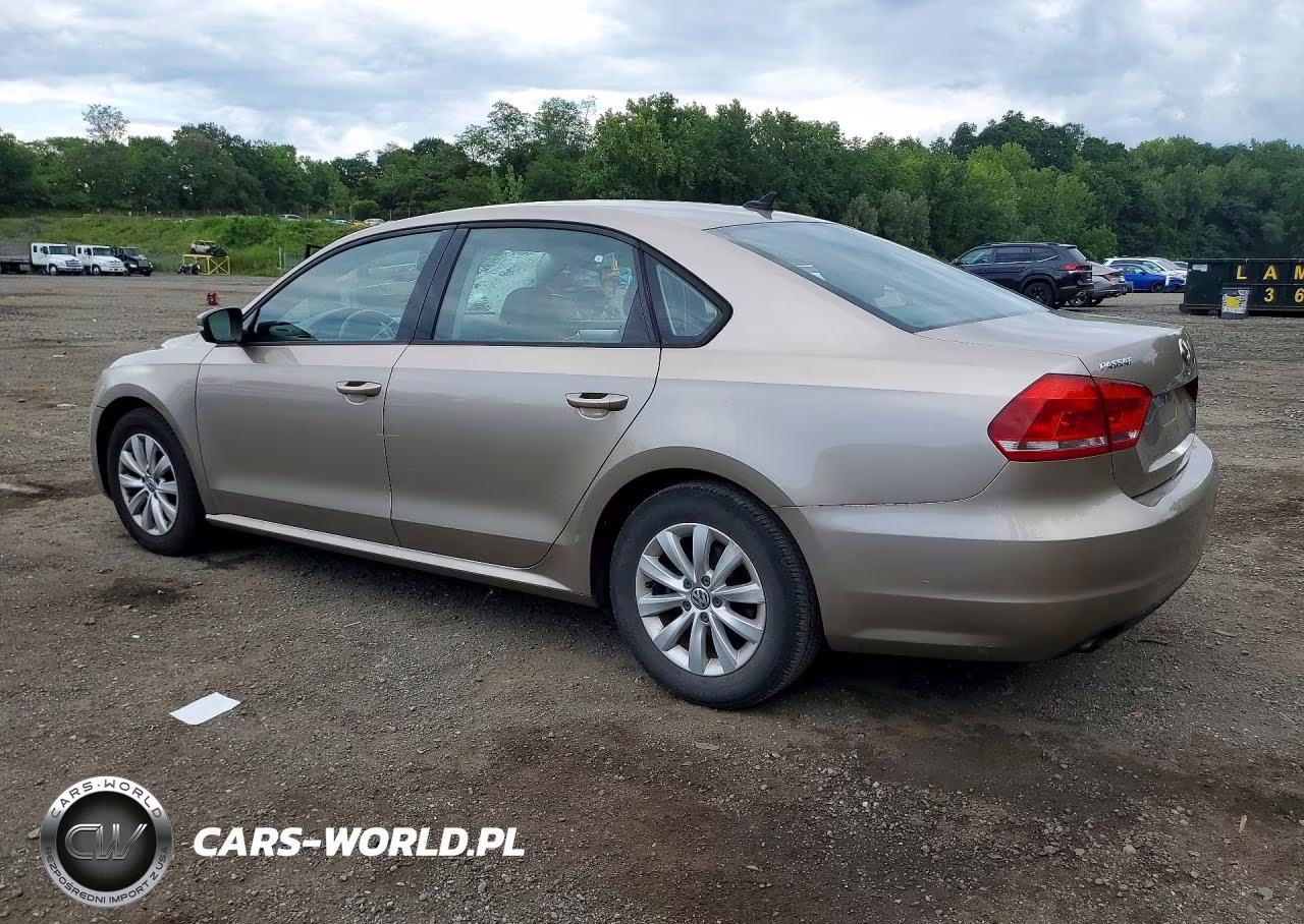 2015 Volkswagen Passat S VIN:1VWAT7A30FC098447 - 2