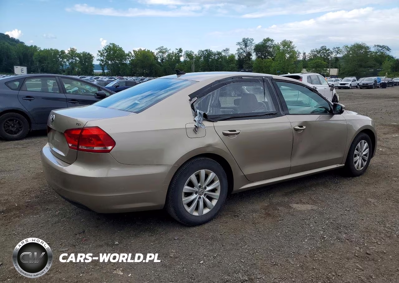2015 Volkswagen Passat S VIN:1VWAT7A30FC098447 - 3