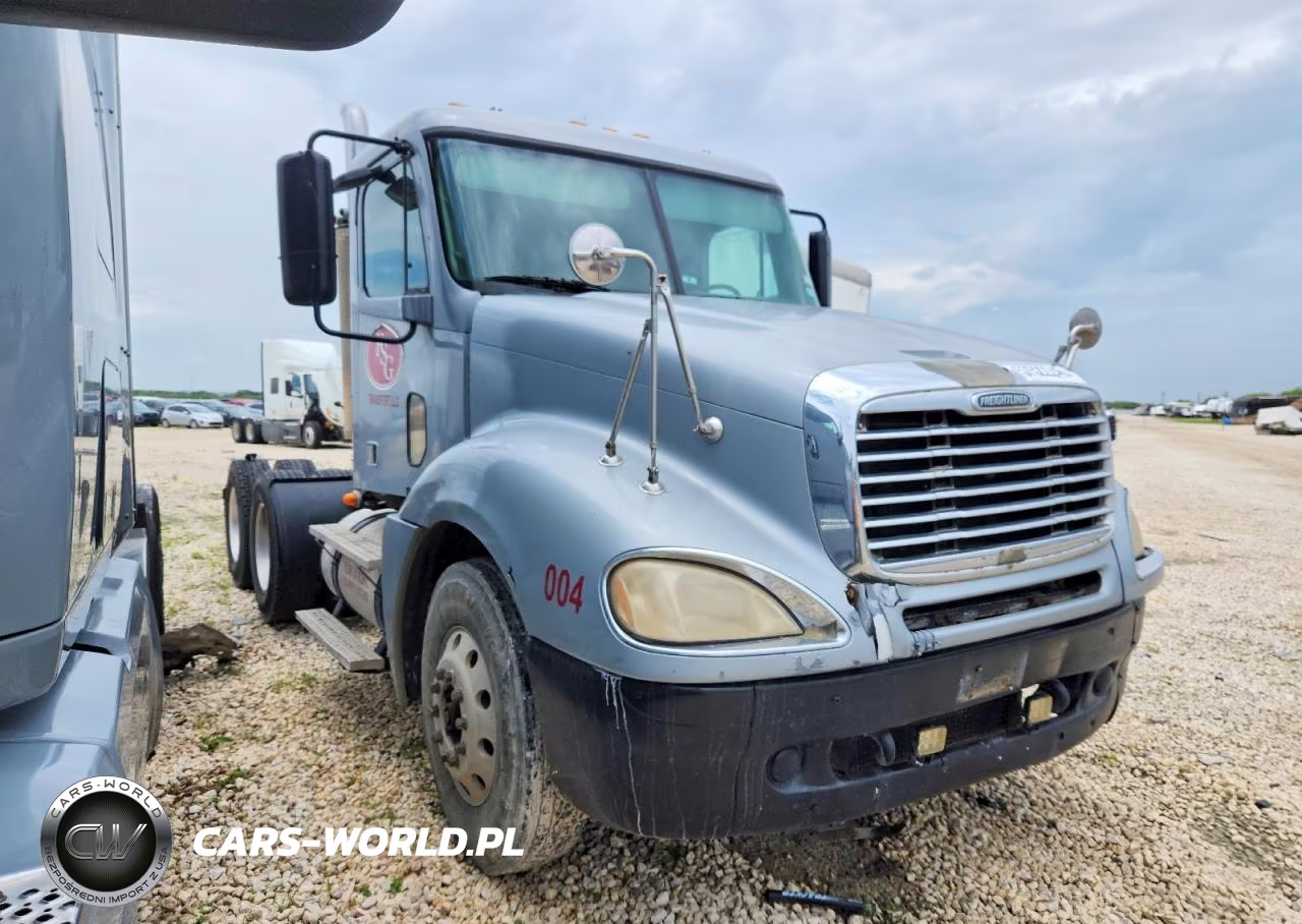 2007 Freightliner Conventional Columbia