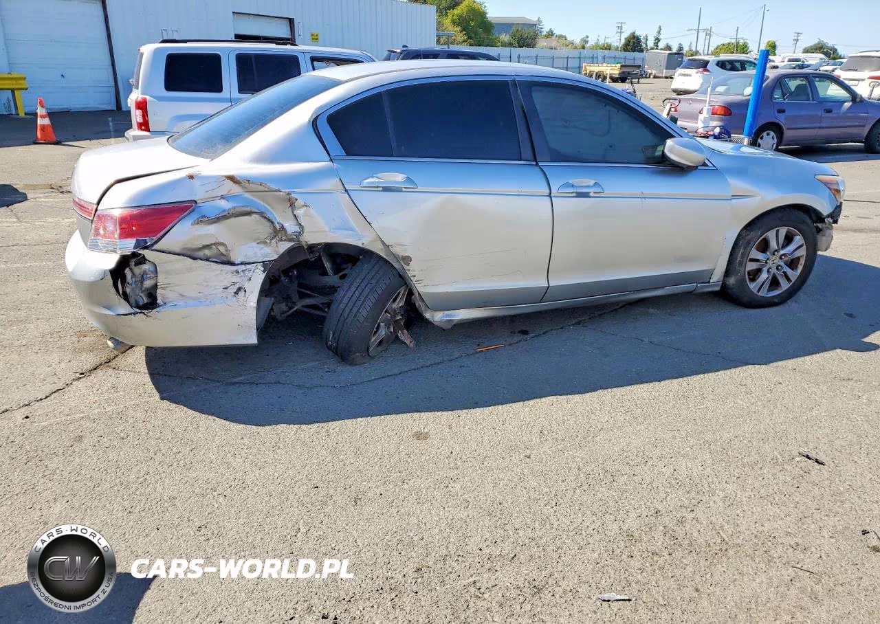 2011 Honda Accord Lxp VIN:1HGCP2F45BA075726 - 3