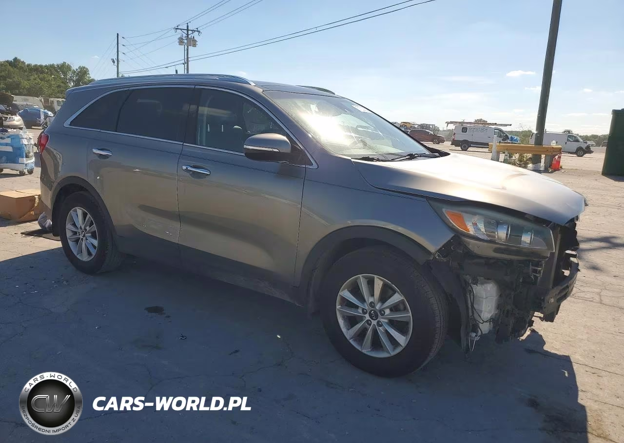 2018 Kia Sorento Ex VIN:5XYPH4A12JG407366 - 4