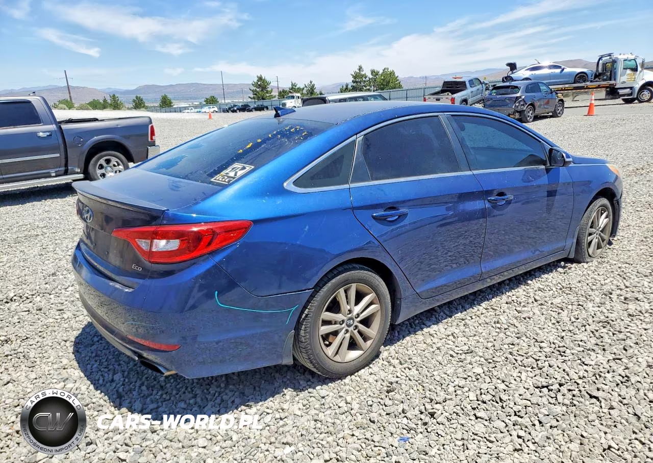 2015 Hyundai Sonata Eco VIN:5NPE24AA5FH198441 - 3
