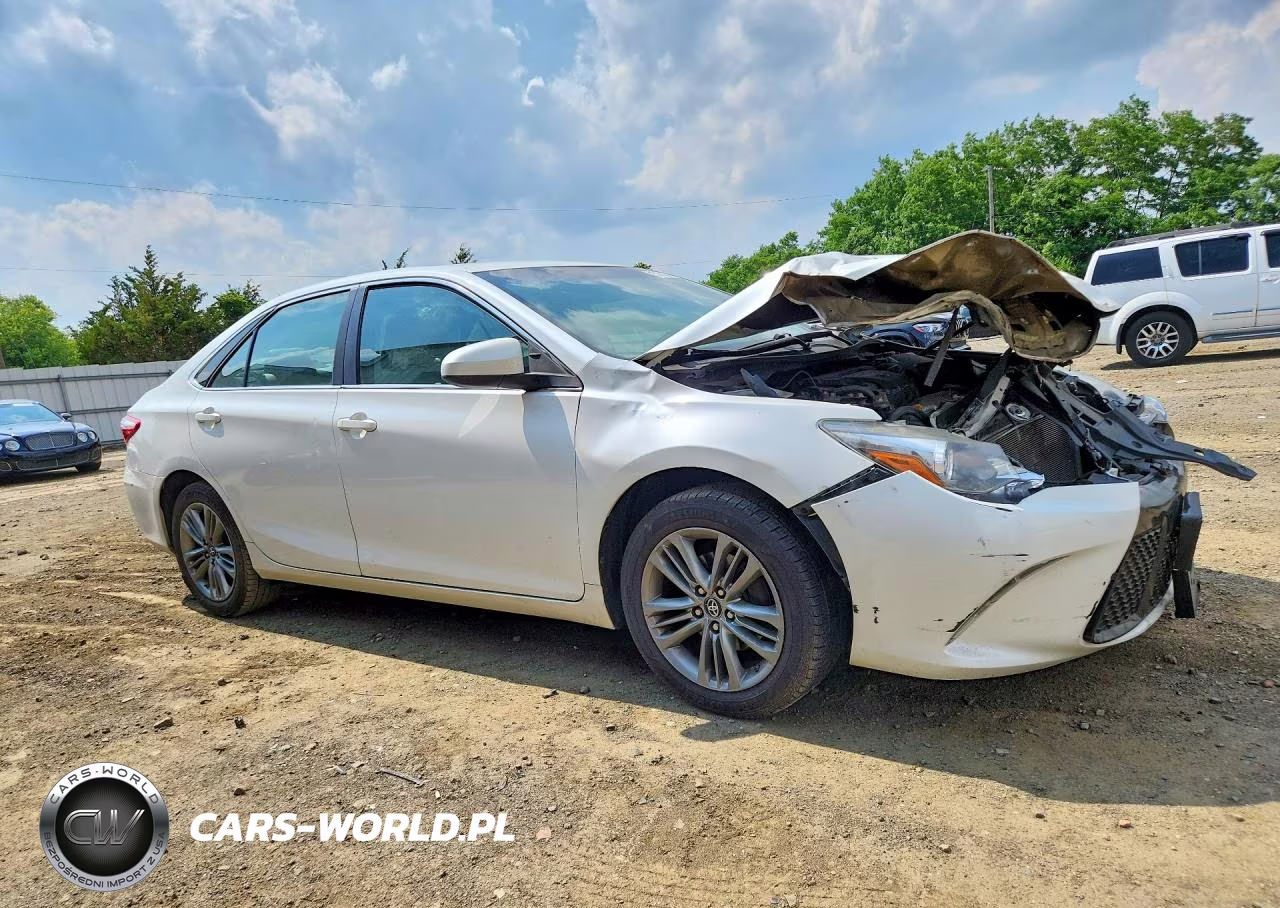2017 Toyota Camry Se VIN:4T1BF1FK8HU450968 - 4