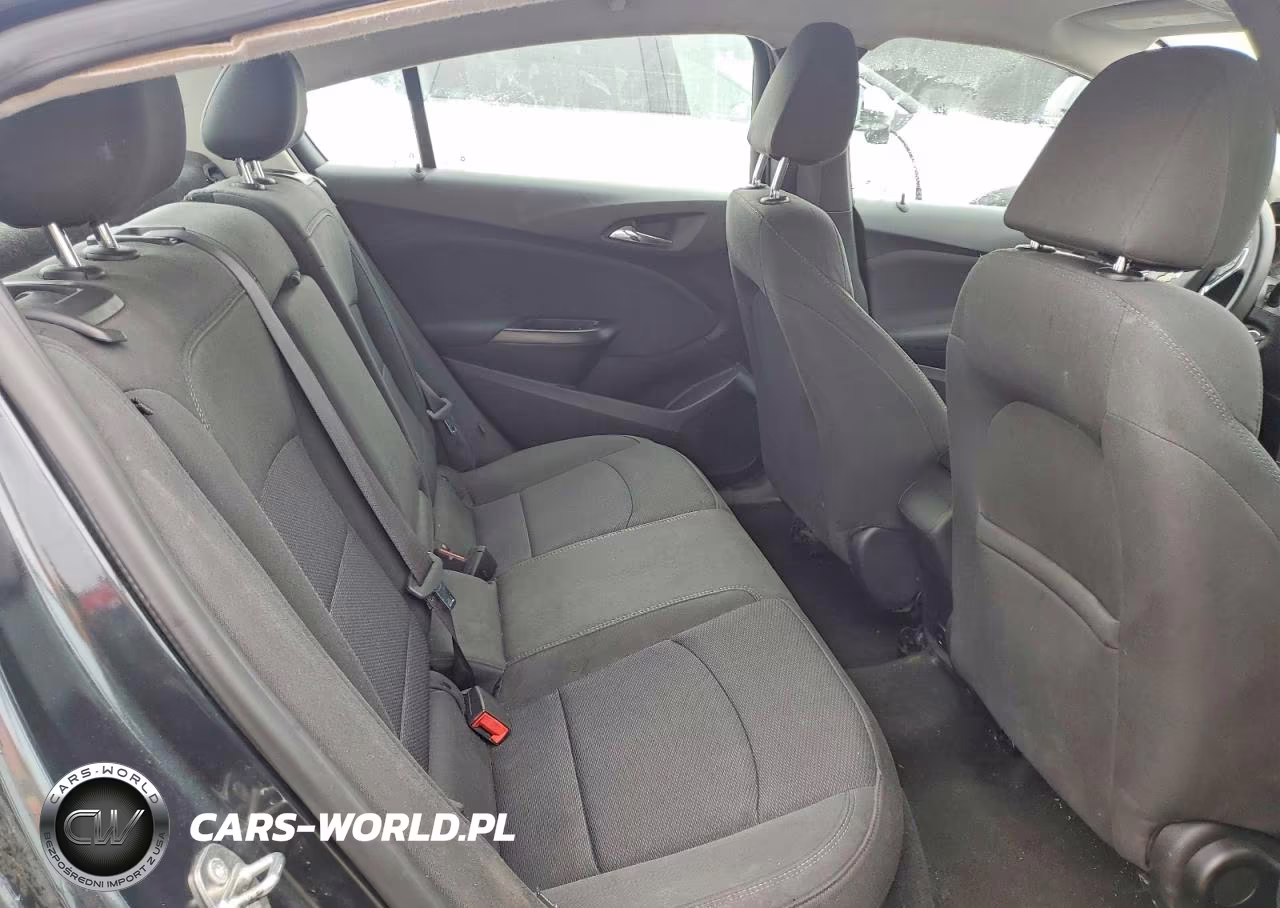 2017 Chevrolet Cruze Lt VIN:1G1BE5SM1H7200761 - 10