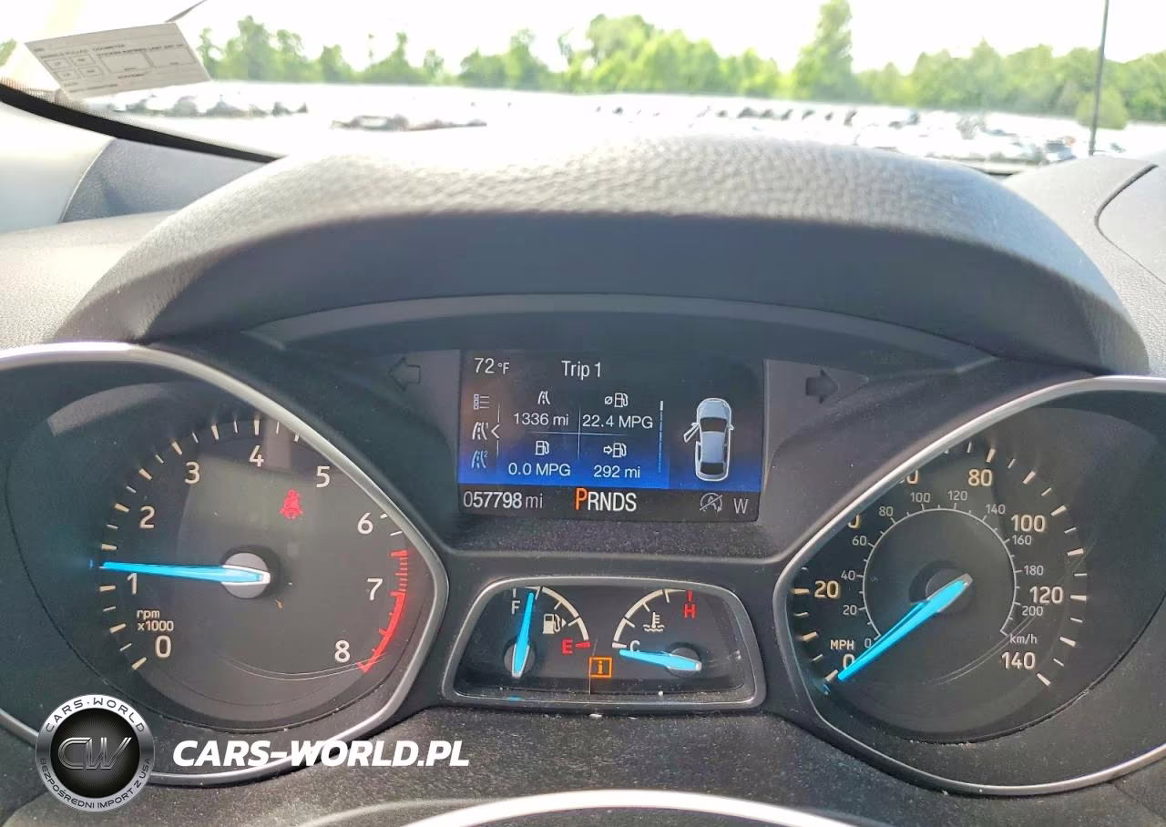 2017 Ford Escape Se VIN:1FMCU9GD1HUB11915 - 9