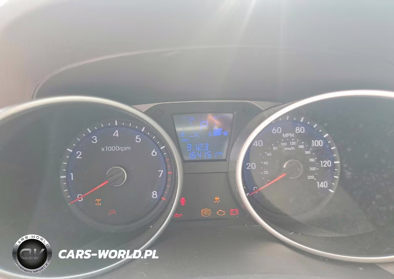 2014 Hyundai Tucson Se VIN:KM8JUCAG6EU875388 - 9