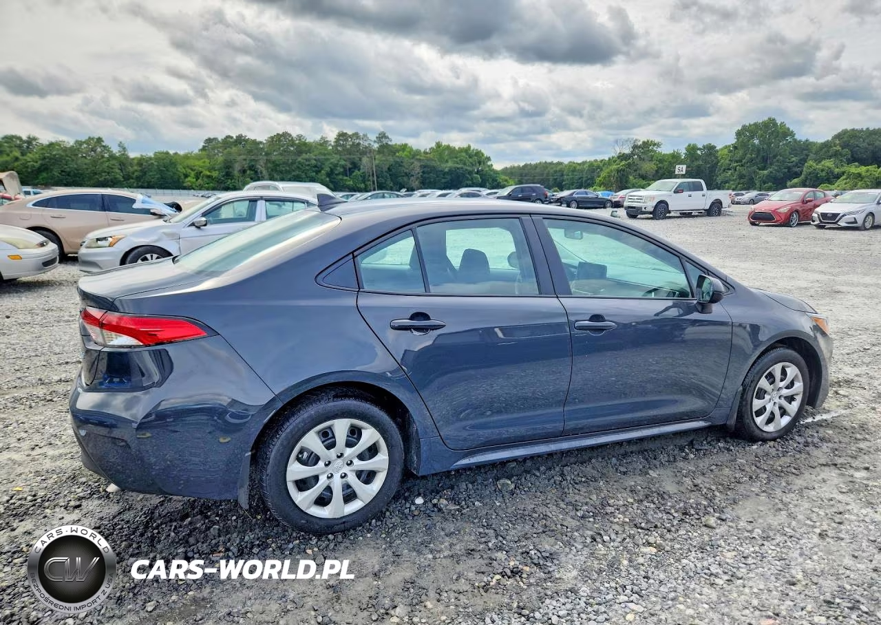 2026 Toyota Corolla Le VIN:5YFB4MDE0TP432138 - 3