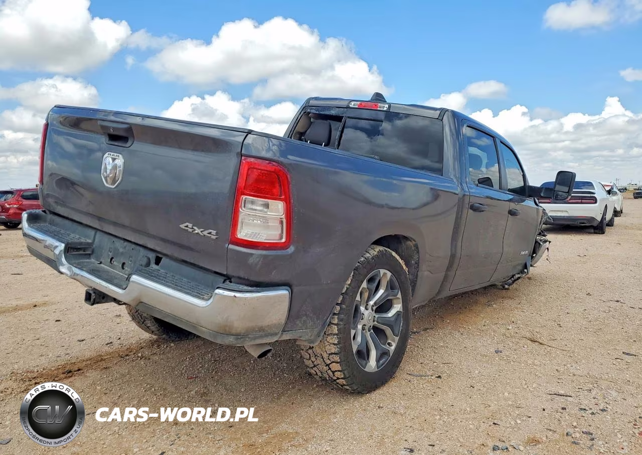 2019 Ram 1500 Tradesman VIN:1C6SRFNT7KN688161 - 3