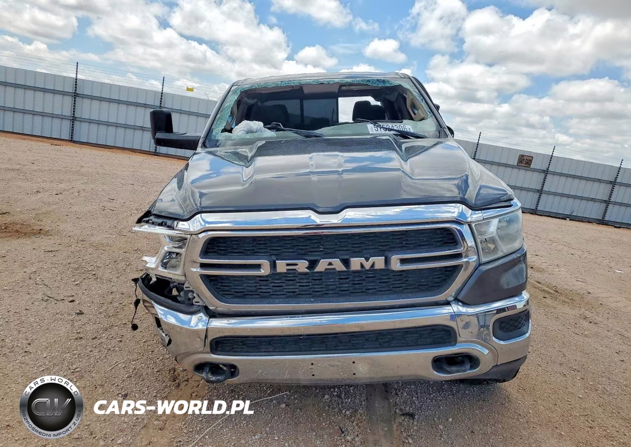 2019 Ram 1500 Tradesman VIN:1C6SRFNT7KN688161 - 5