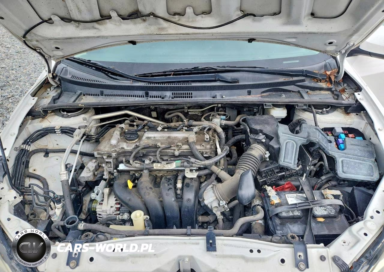 2018 Toyota Corolla Le VIN:5YFBURHE4JP814869 - 11