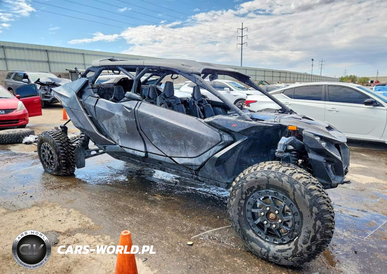 2025 Can-Am Maverick R Utility Vehicle – zdjęcie 1 z 10