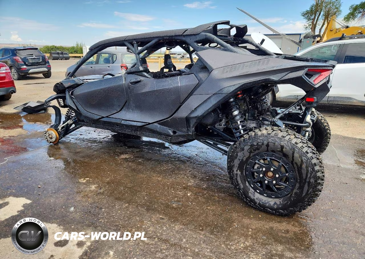 2025 Can-Am Maverick R Utility Vehicle VIN:3JB8NAU40SE002450 - 3
