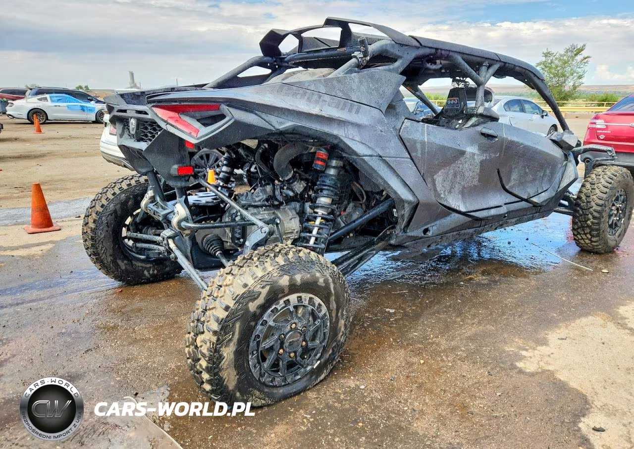 2025 Can-Am Maverick R Utility Vehicle VIN:3JB8NAU40SE002450 - 4