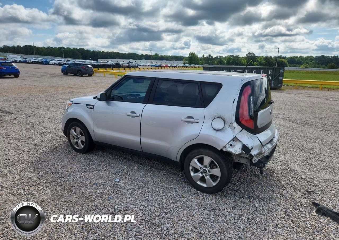 2018 Kia Soul Base VIN:KNDJN2A28J7596968 - 2