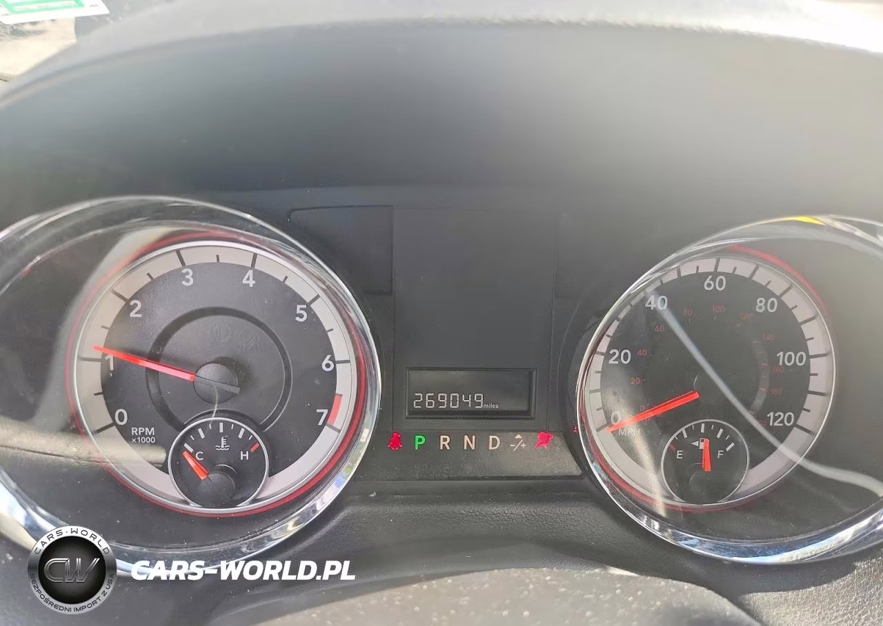 2019 Dodge Grand Caravan Sxt VIN:2C4RDGCG6KR774484 - 9