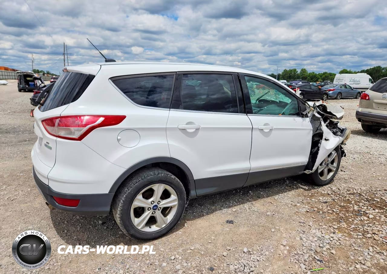 2014 Ford Escape Se VIN:1FMCU0GX2EUB75589 - 3