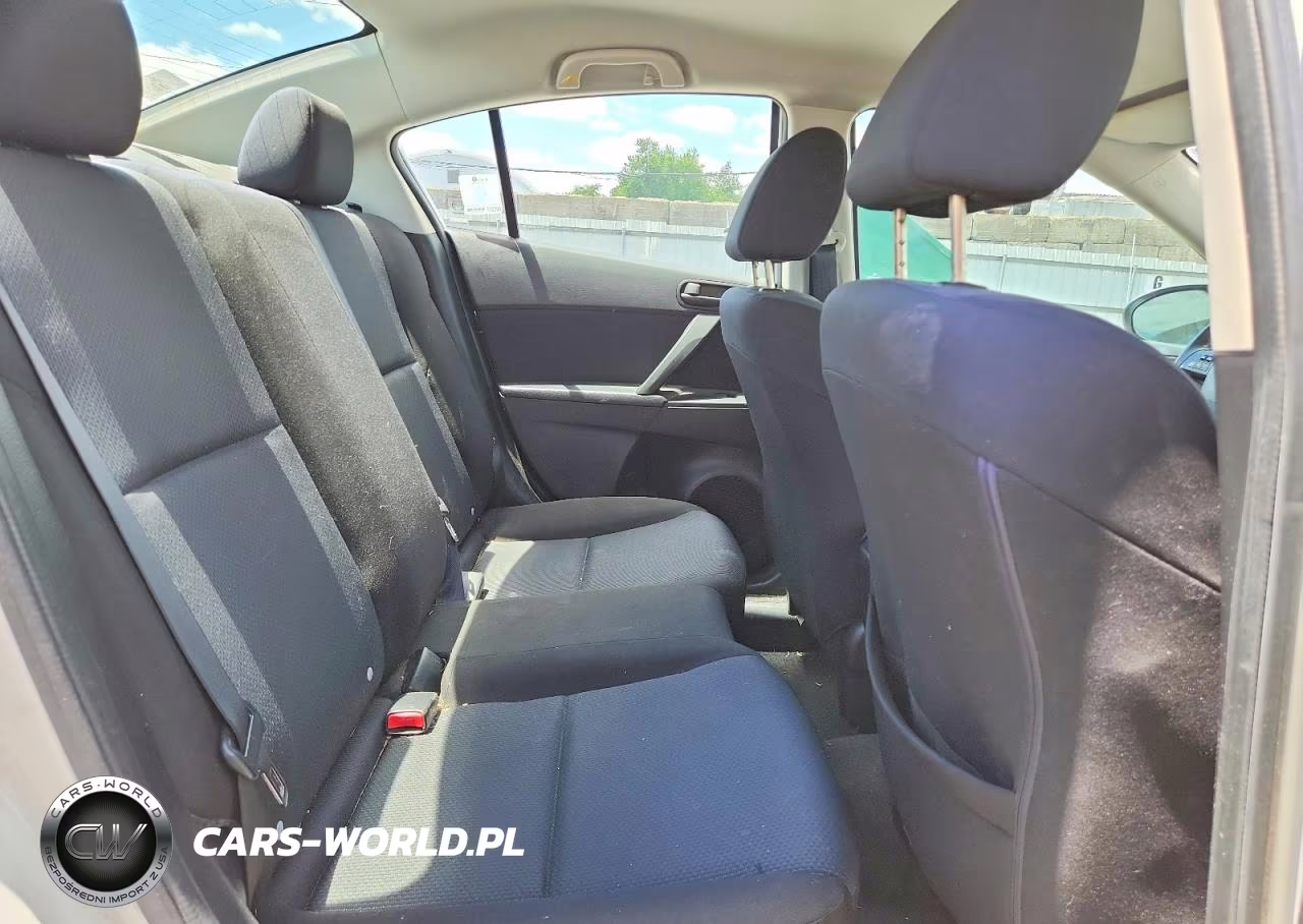 2011 Mazda 3 I VIN:JM1BL1UG4B1355456 - 10
