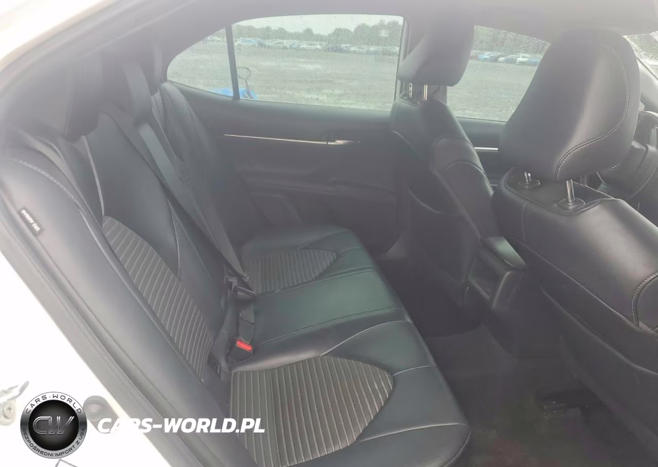 2021 Toyota Camry Se VIN:4T1G11AK8MU555239 - 10