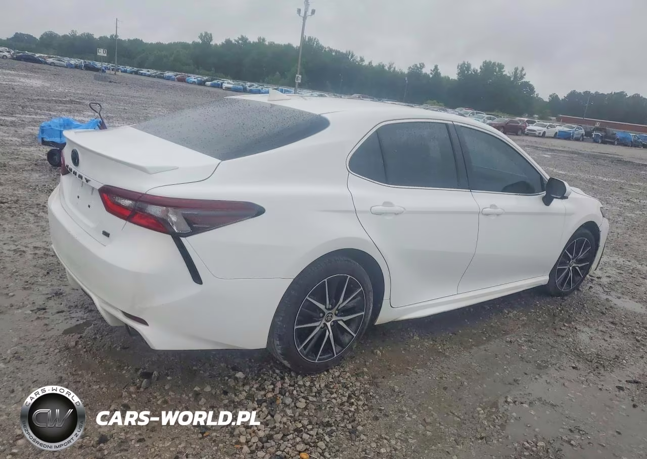 2021 Toyota Camry Se VIN:4T1G11AK8MU555239 - 3