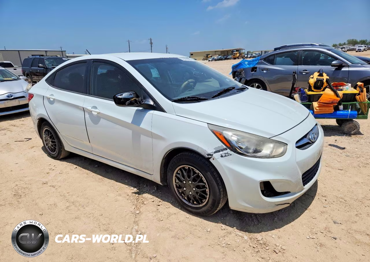 2012 Hyundai Accent Gls VIN:KMHCT4AEXCU161275 - 4