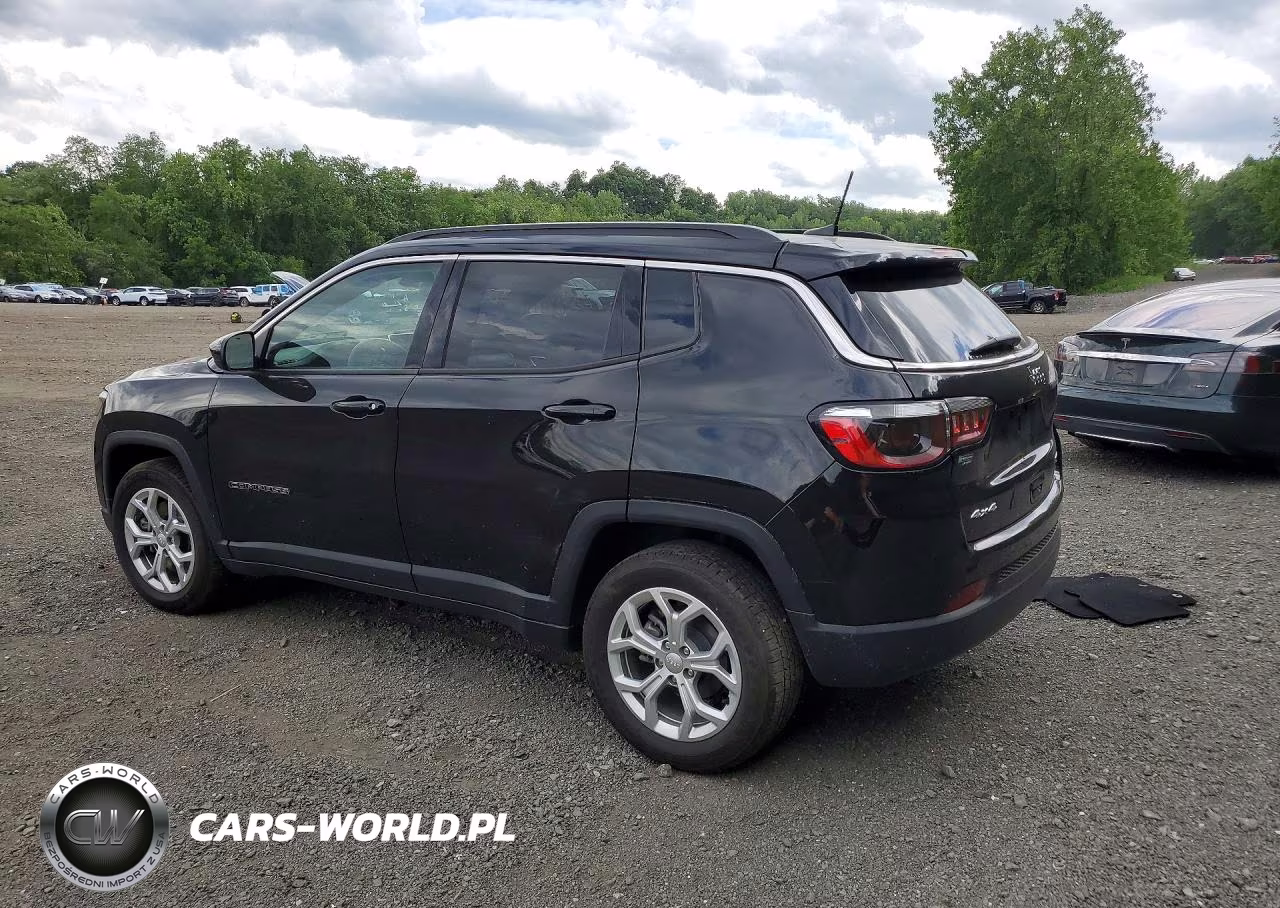 2024 Jeep Compass Latitude VIN:3C4NJDBN6RT139102 - 2