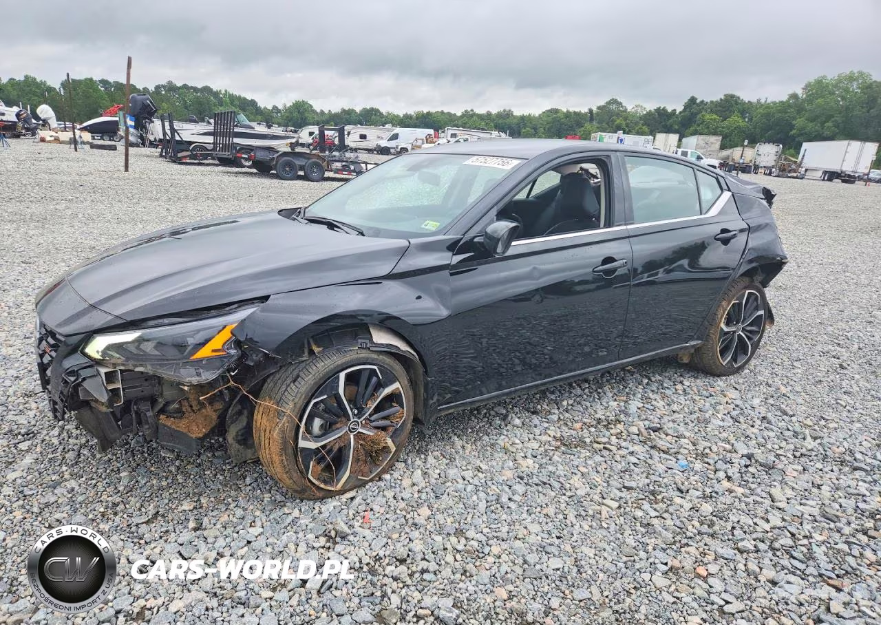2024 Nissan Altima Sr – zdjęcie 1 z 13