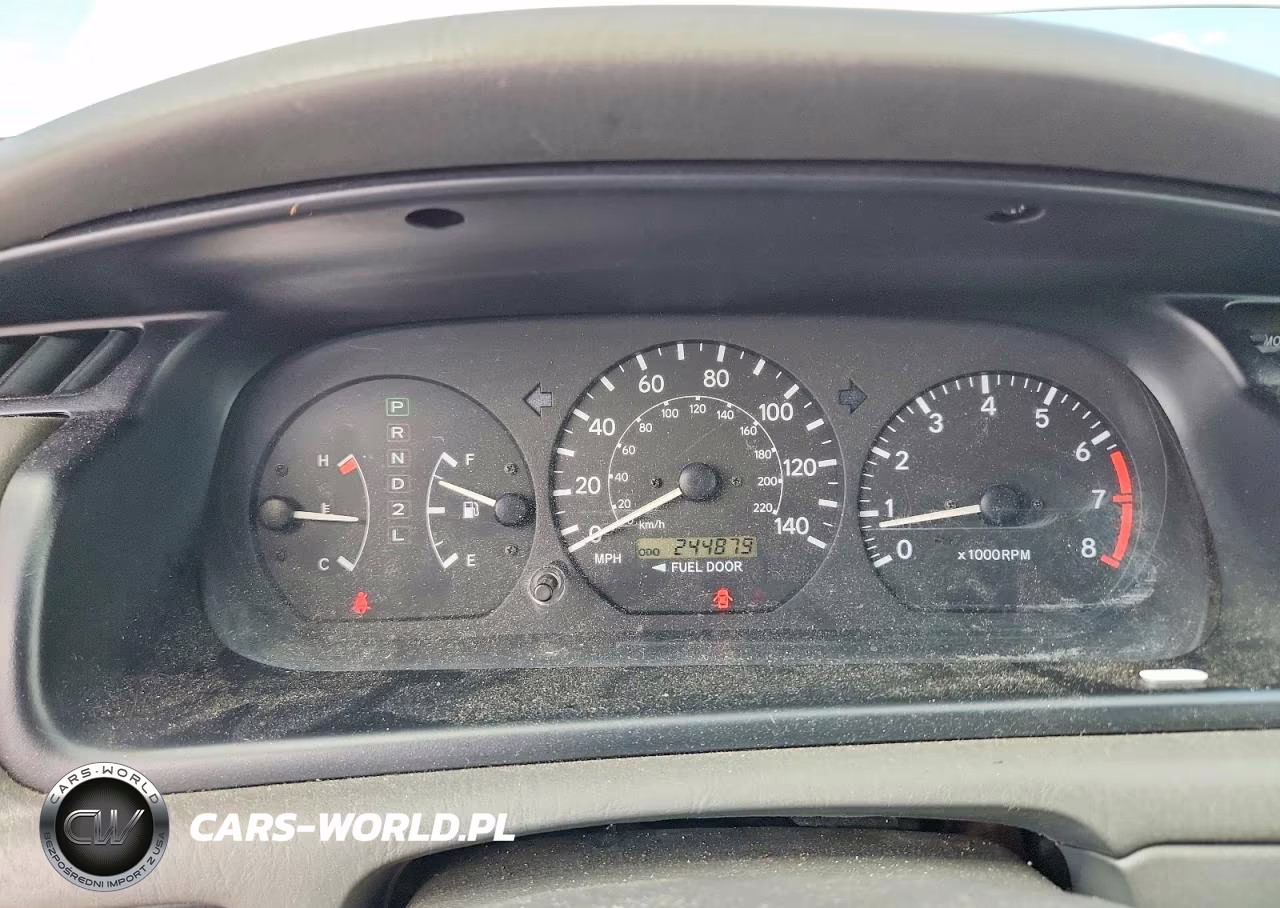 2001 Toyota Camry Le VIN:JT2BG28K010601635 - 9