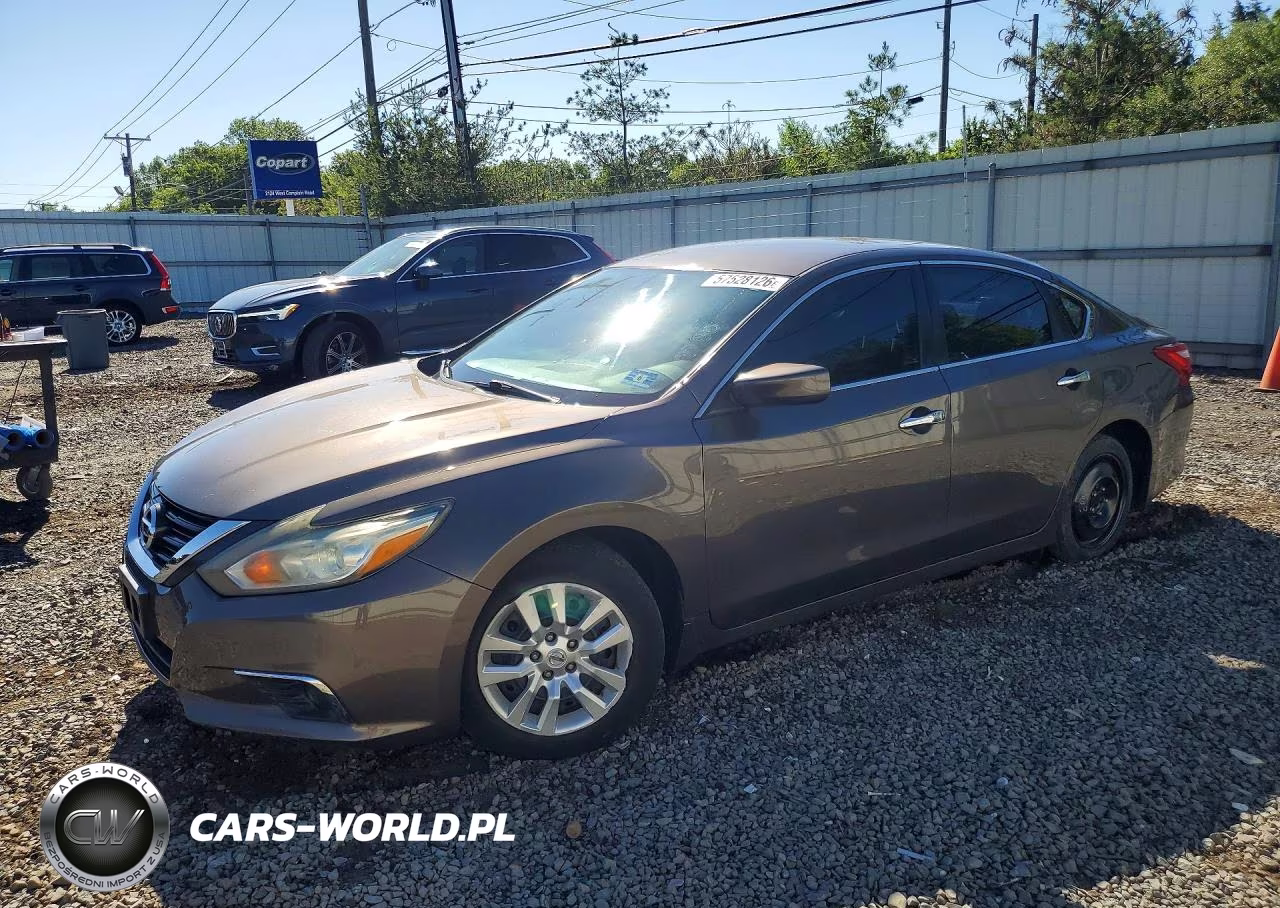 2016 Nissan Altima 2.5 S – zdjęcie 1 z 12