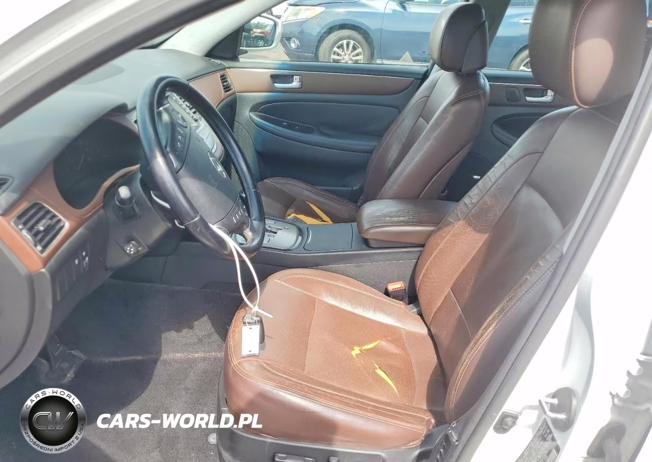 2013 Hyundai Genesis 3.8L VIN:KMHGC4DD5DU236860 - 7