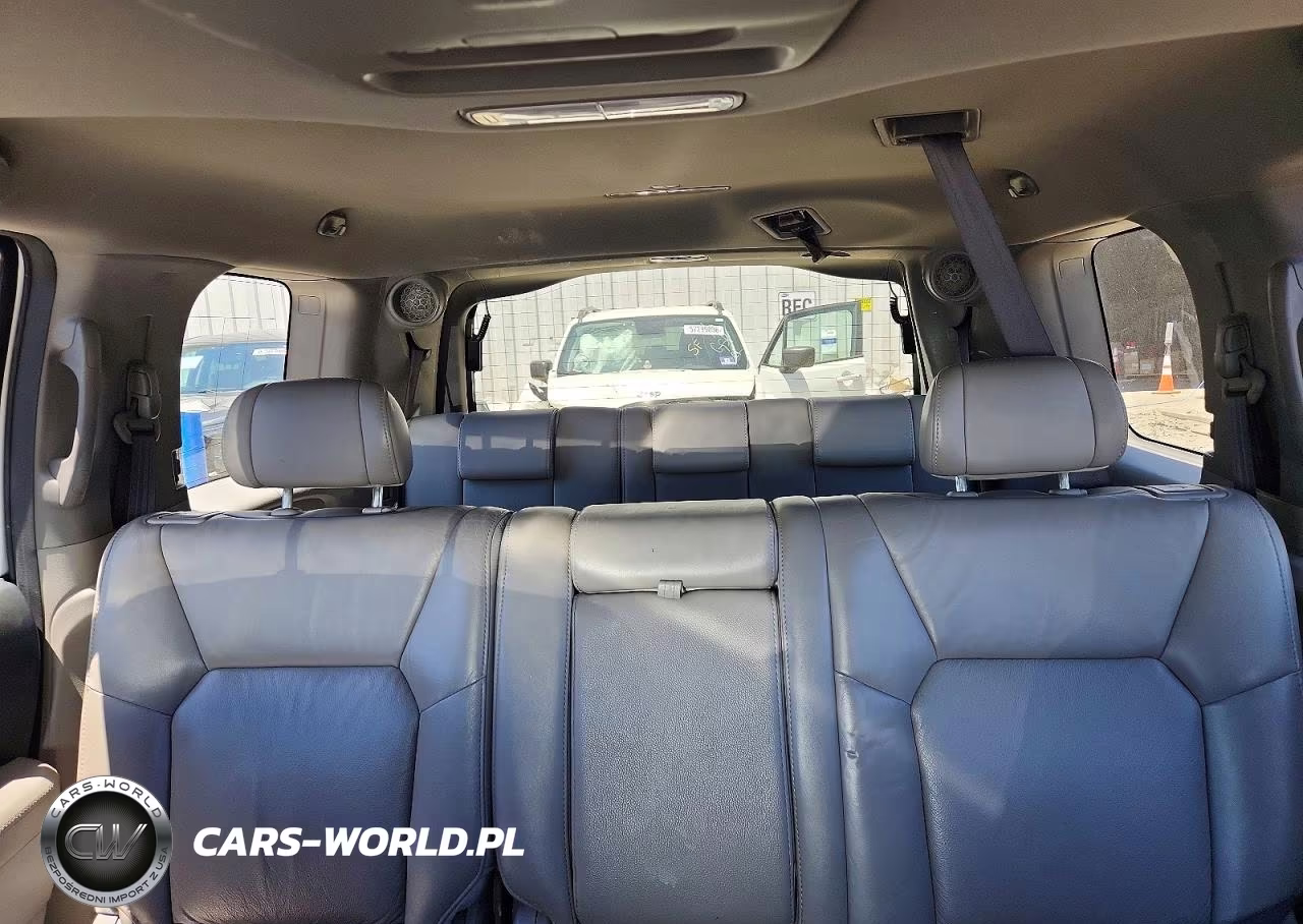 2011 Honda Pilot Touring VIN:5FNYF4H94BB036094 - 10