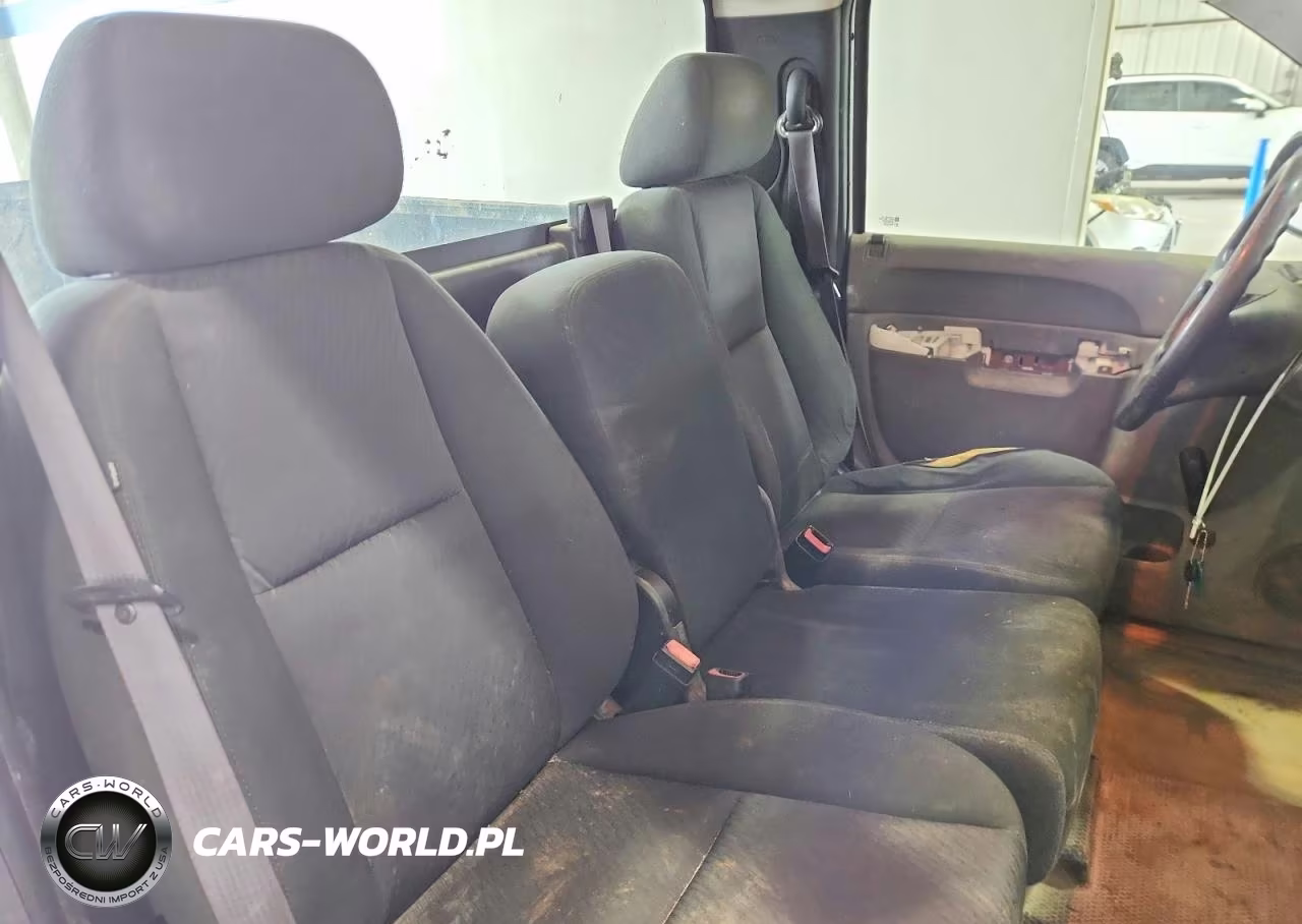 2012 Chevrolet Silverado C1500 VIN:1GCNCPEXXCZ266170 - 10