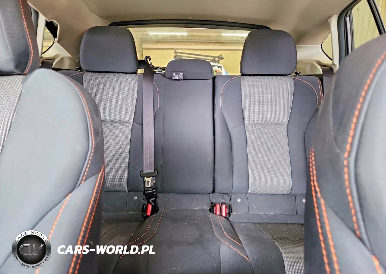 2021 Subaru Crosstrek Premium VIN:JF2GTAPC9M8345113 - 10