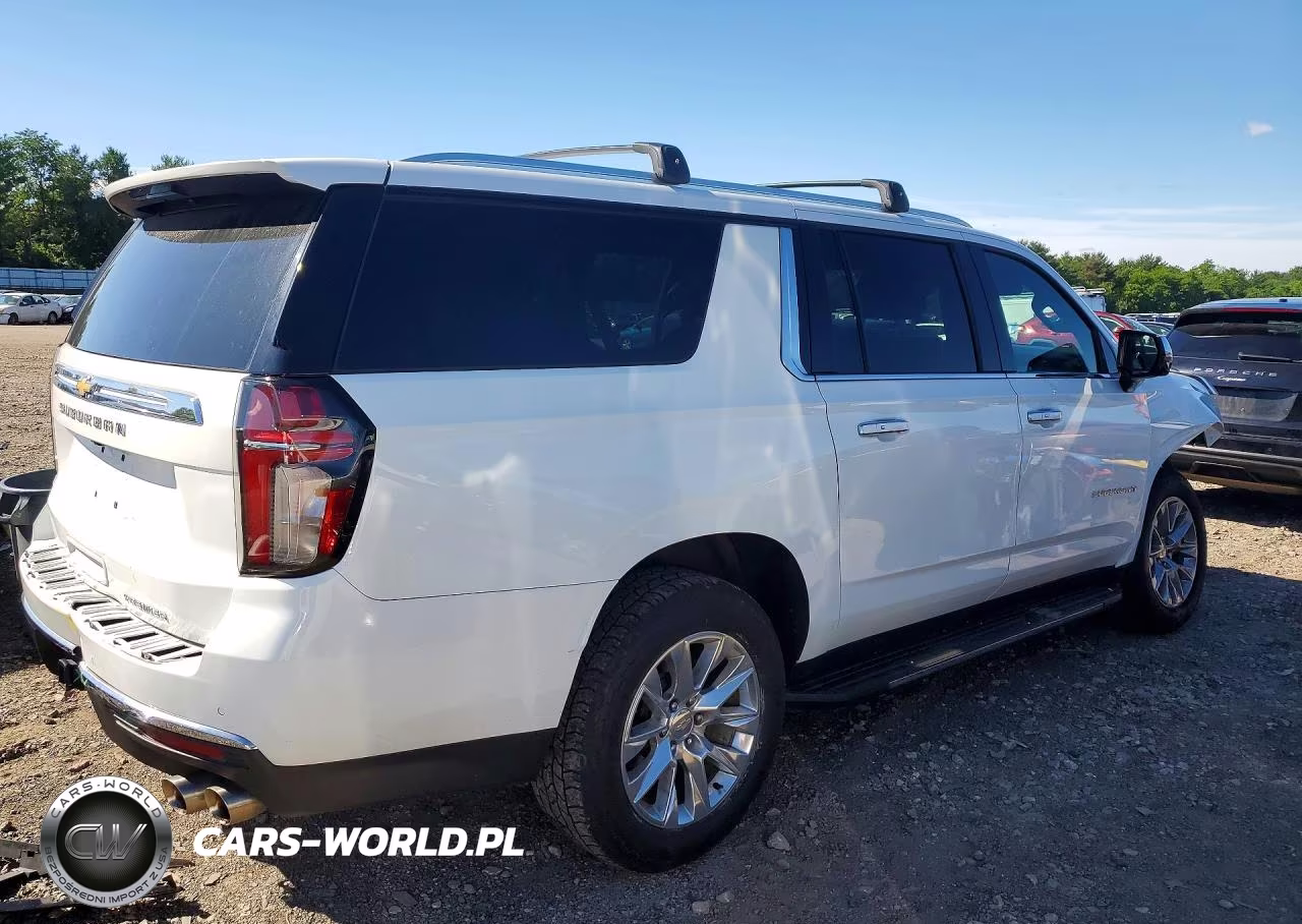 2021 Chevrolet Suburban K1500 Premier VIN:1GNSKFKD0MR341848 - 3